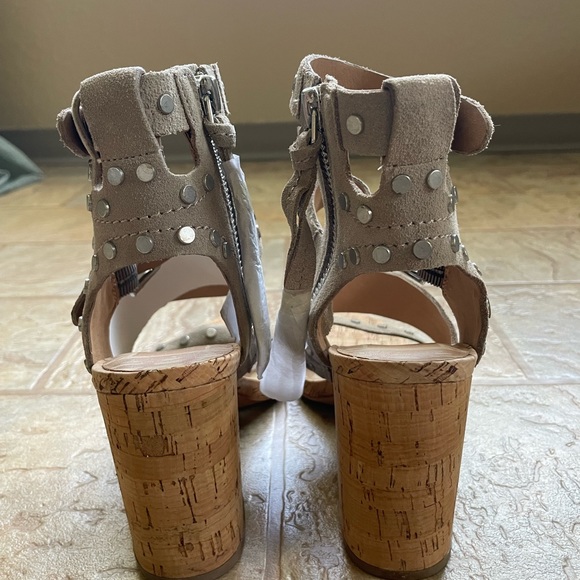 Dolce Vita Effie Block Heel Sandal Size 6.5 - Picture 5 of 5